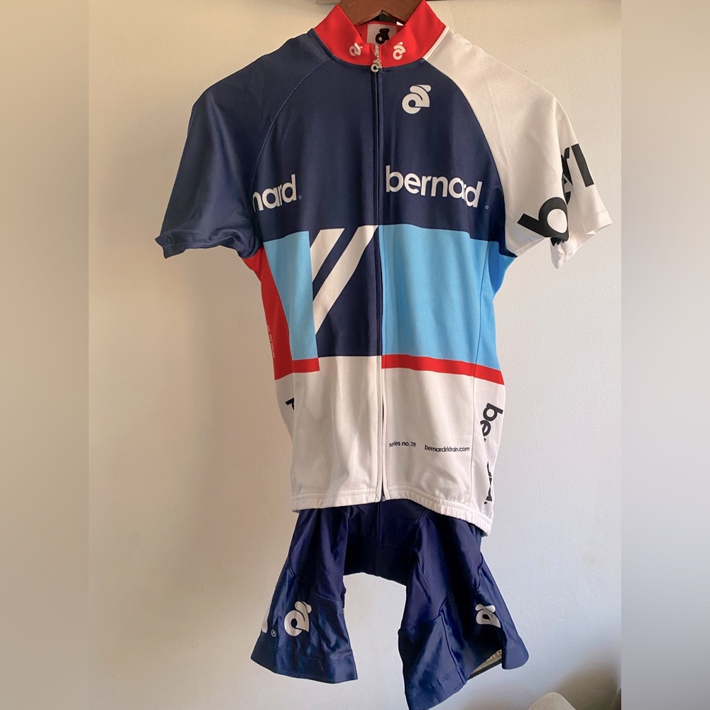 The Original Bernard Cycling Kit Series No. 319 by Champion Systems